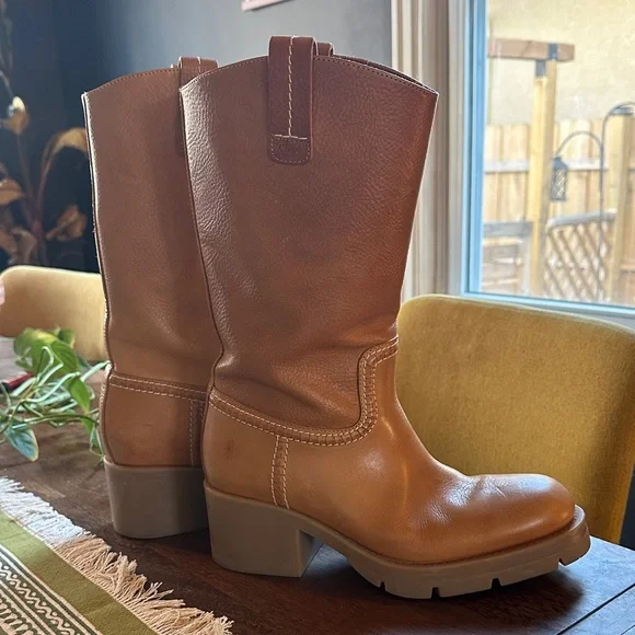 Chloe Neva Tan Leather Heeled Boots Size 40/Fit like women’s 9.5 - Picture 1 of 10